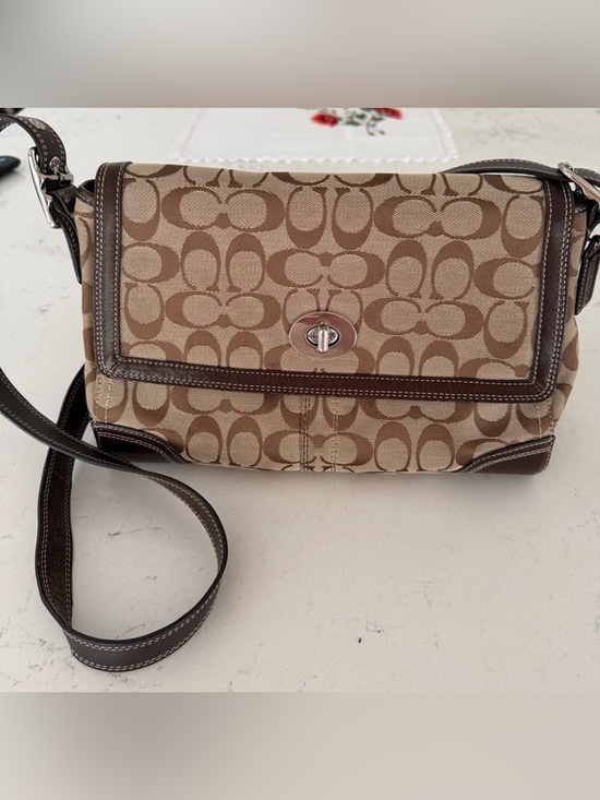 Coach Handbags - Vintage Coach Y2K Hampton Monogram Signature Canvas Crossbody Bag in beige/Brown